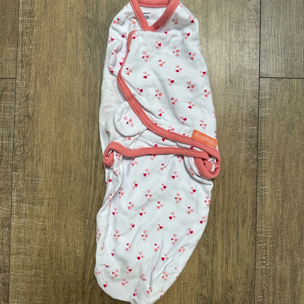 Swaddle bundle! - Picture 2 of 4